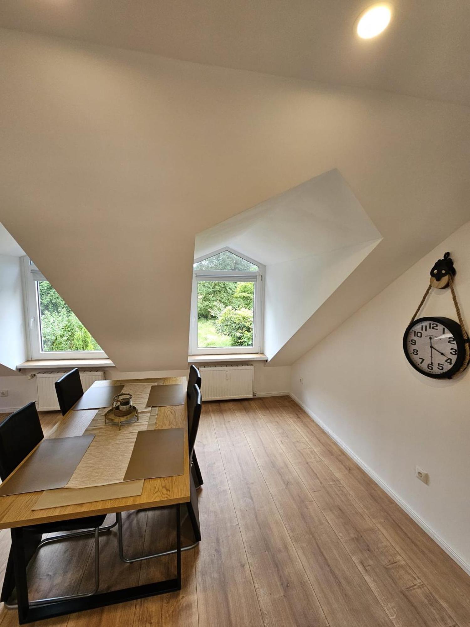 Tautraum Suite Mit Whirlpool Und Gruenem Ausblick Wilhelmshaven Eksteriør billede