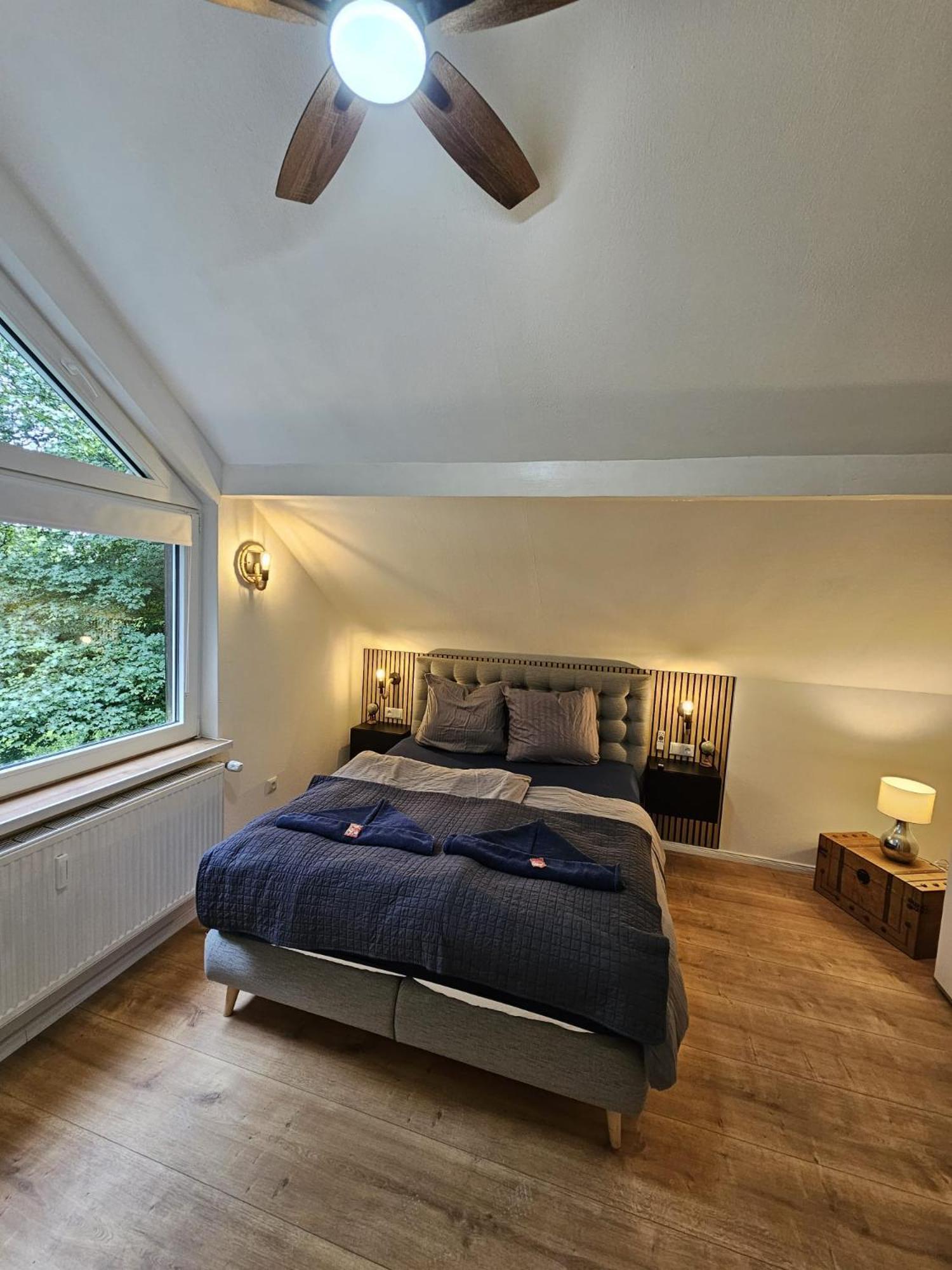 Tautraum Suite Mit Whirlpool Und Gruenem Ausblick Wilhelmshaven Eksteriør billede